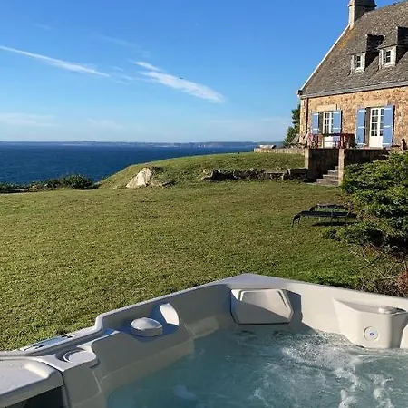 Kerloulou Poullan-sur-Mer